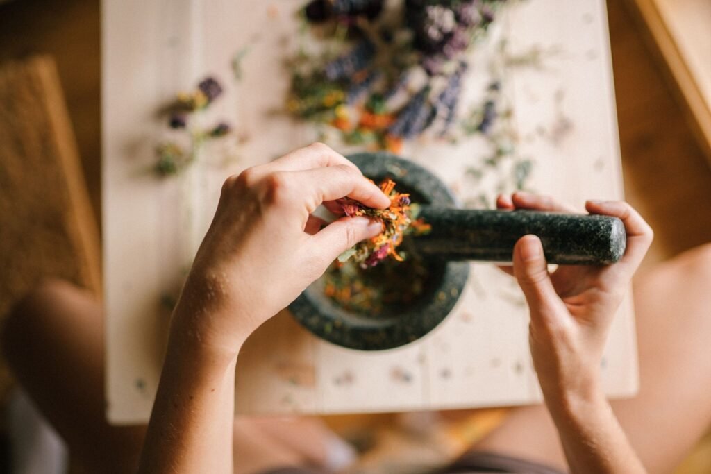 kruidenworkshop - werken met je handen